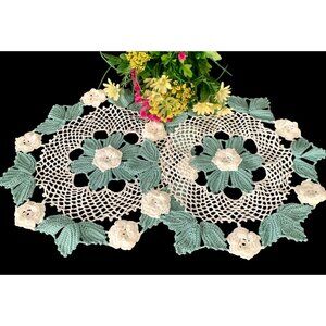 2 Doilies Doily Crocheted Doily Vintage Doilies